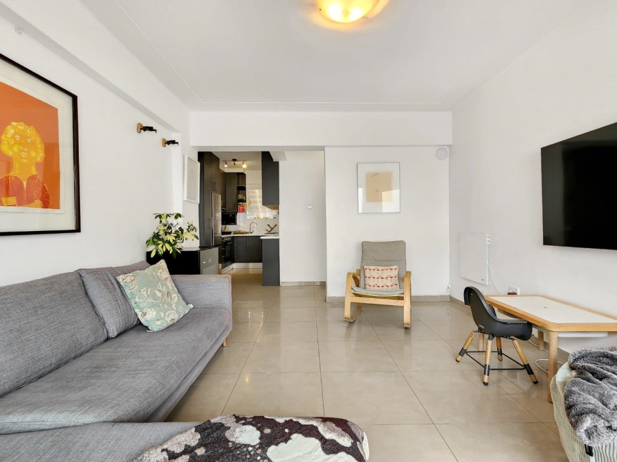 2 Bedroom Property for Sale in Three Anchor Bay Western Cape